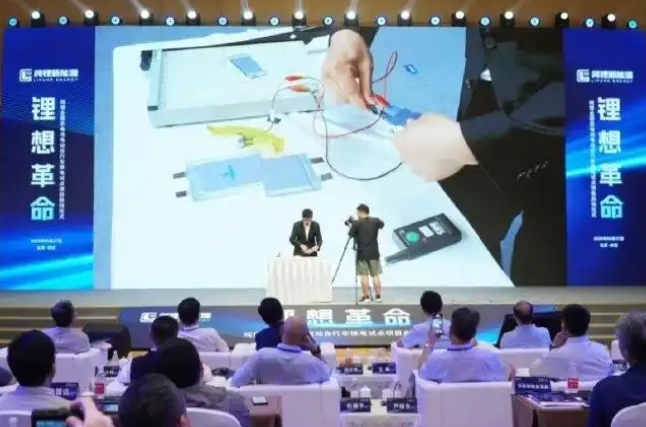 純鋰新能源發(fā)布全固態(tài)電池產(chǎn)品，率先應用于電動自行車換電和儲能